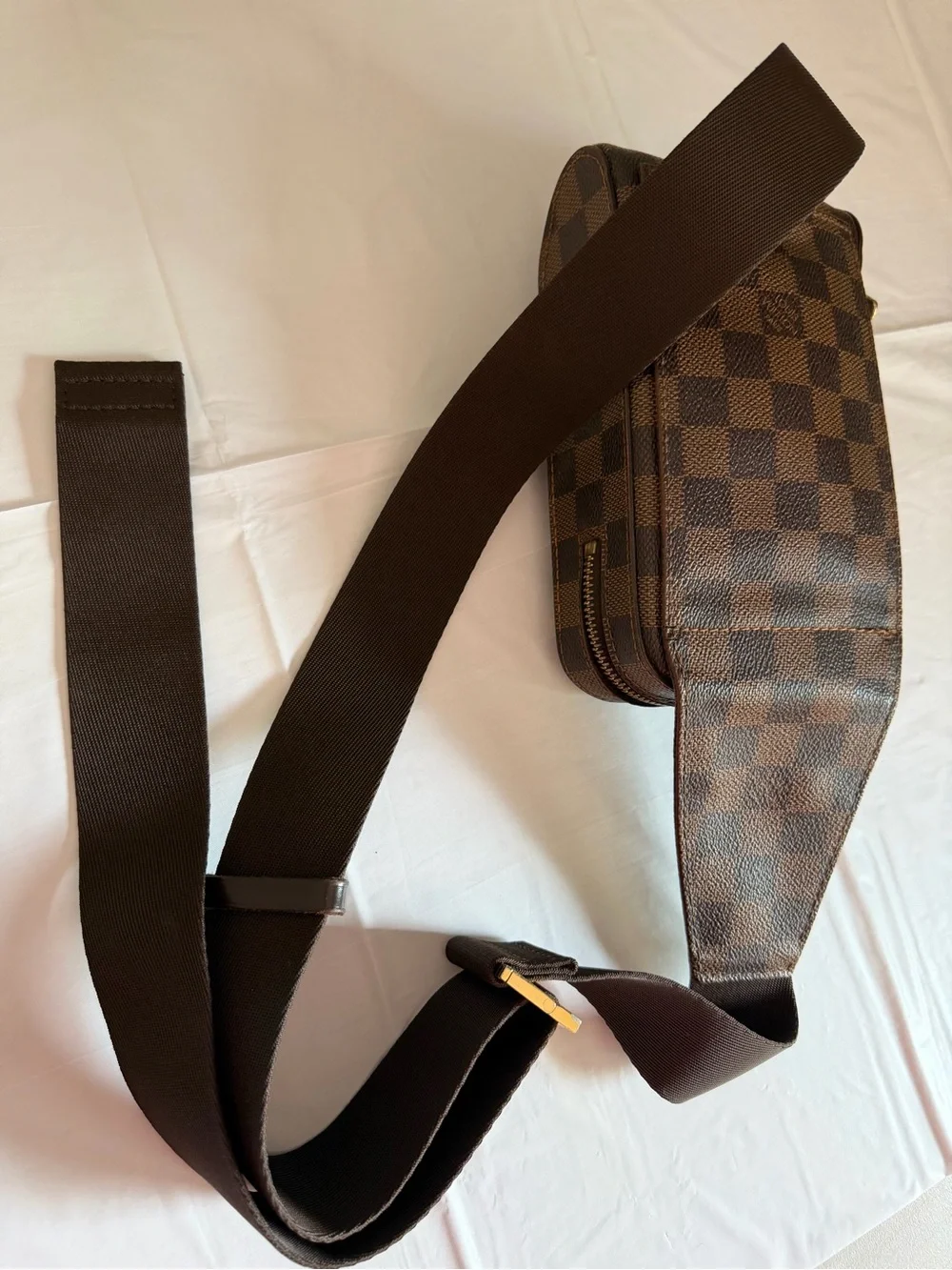 Louis Vuitton Damier Ebene Geronimos body bag with COA and dust bag